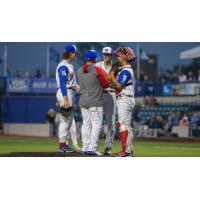 Green Bay Rockers discuss strategy on the mound