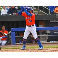 Syracuse Mets' Danny Mendick at bat