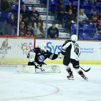 Vancouver Giants' Cameron Schmidt in action