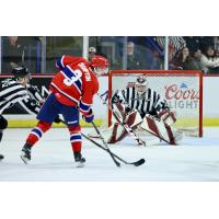 Spokane Chiefs' Brayden Crampton versus Vancouver Giants' Brett Mirwald