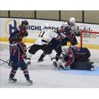 Wheeling Nailers test the Tulsa Oilers defense