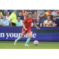 Kansas City Current defender Izzy Rodriguez