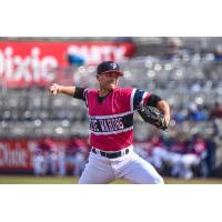 Pensacola Blue Wahoos pitcher Jeff Lindgren