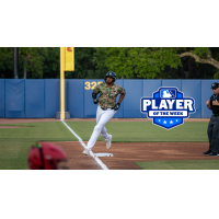 Biloxi Shuckers first baseman Ernesto Martinez Jr.