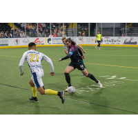 San Diego Sockers' Charlie Gonzalez versus St. Louis Ambush's William Eskay