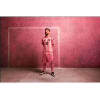 Lionel Messi in Euforia, Inter Miami CF's new 2025 pink home kit