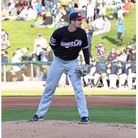 Sioux City Explorers pitcher Kyle Marman