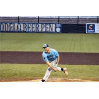 Fond du Lac Dock Spiders' Austin	Kutz on the mound