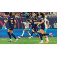 San Diego Wave FC battles the Seattle Reign FC