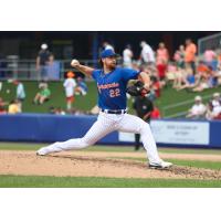 Syracuse Mets pitcher Nolan McLean